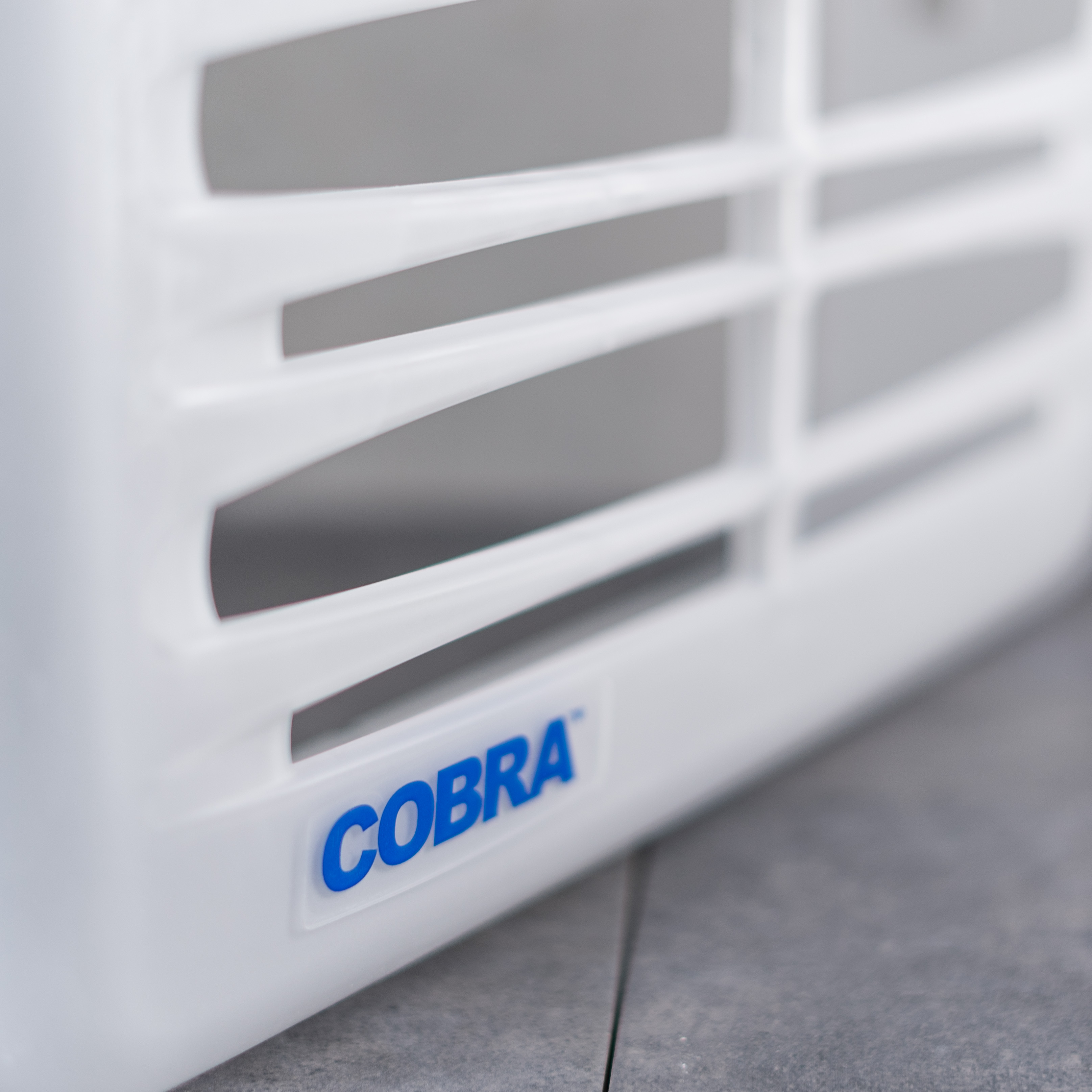 Cobra Abdeckung transparent